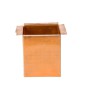 Saída simple para união de tubos de descida quadrado a caleiras quadradas em cobre
